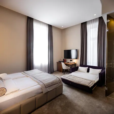 Hotel Maison Royale